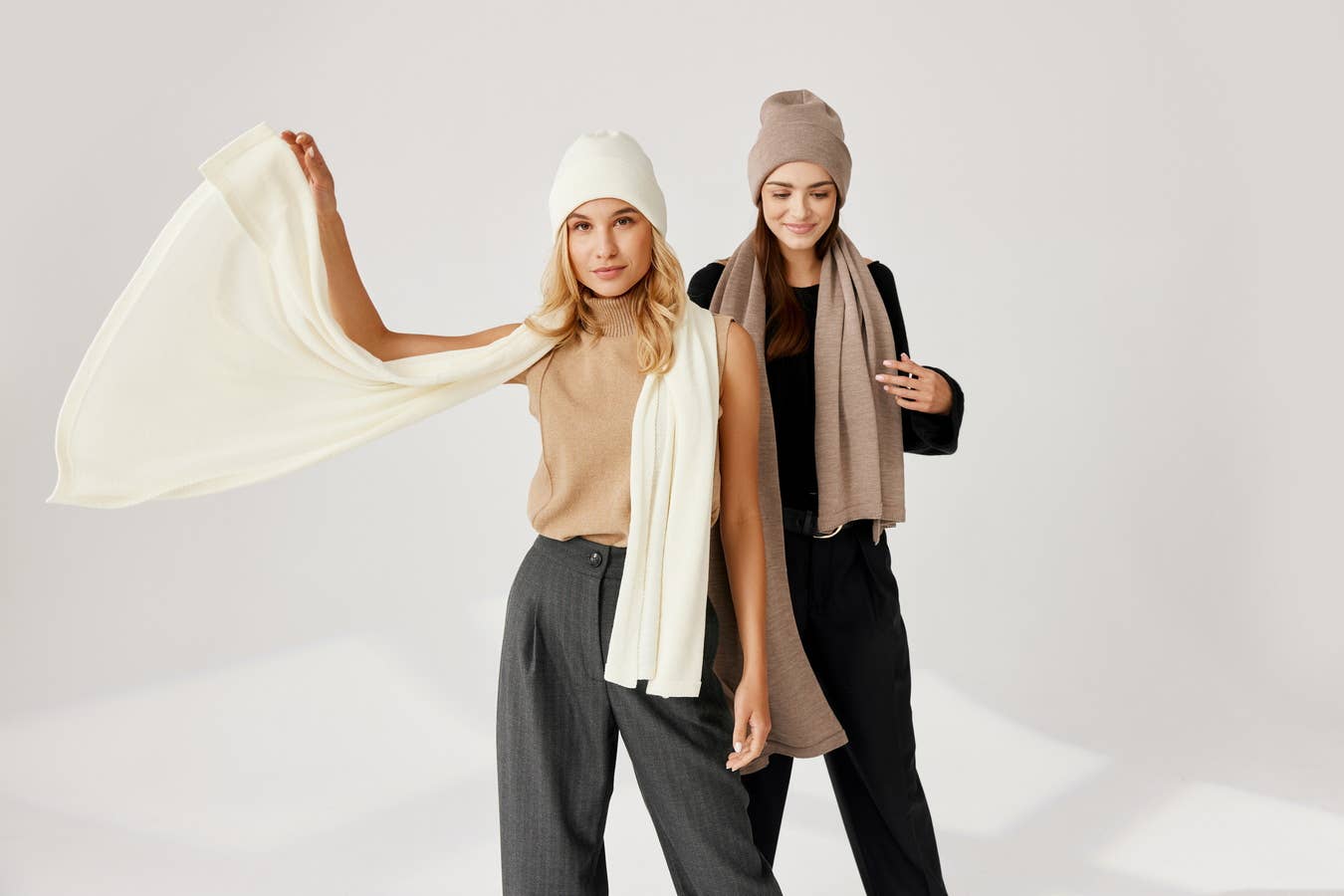 ANDER: MÜTZE AUS 100% MERINOWOLLE- BEANIE STIL, IN 3 FARBEN - TOPSELLER!